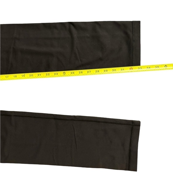 Lululemon pants size 6 - Picture 7 of 9